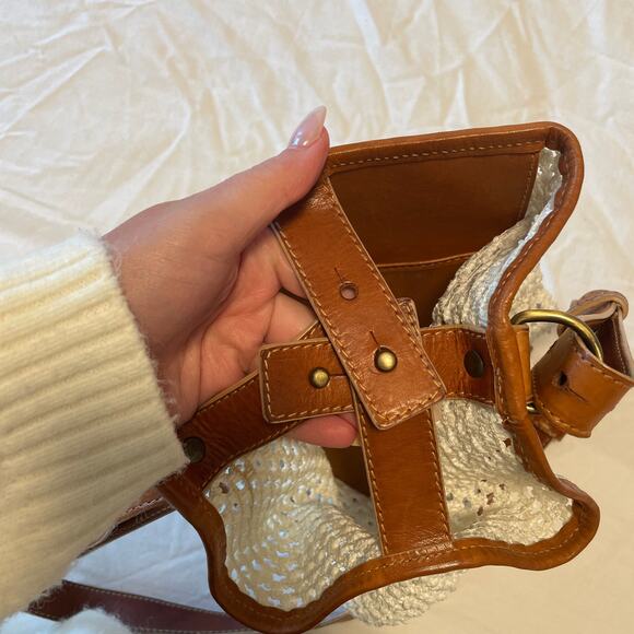 Creatures of Comfort Small Raffia Bucket Bag Ivory Camel Leather - Picture 6 of 11